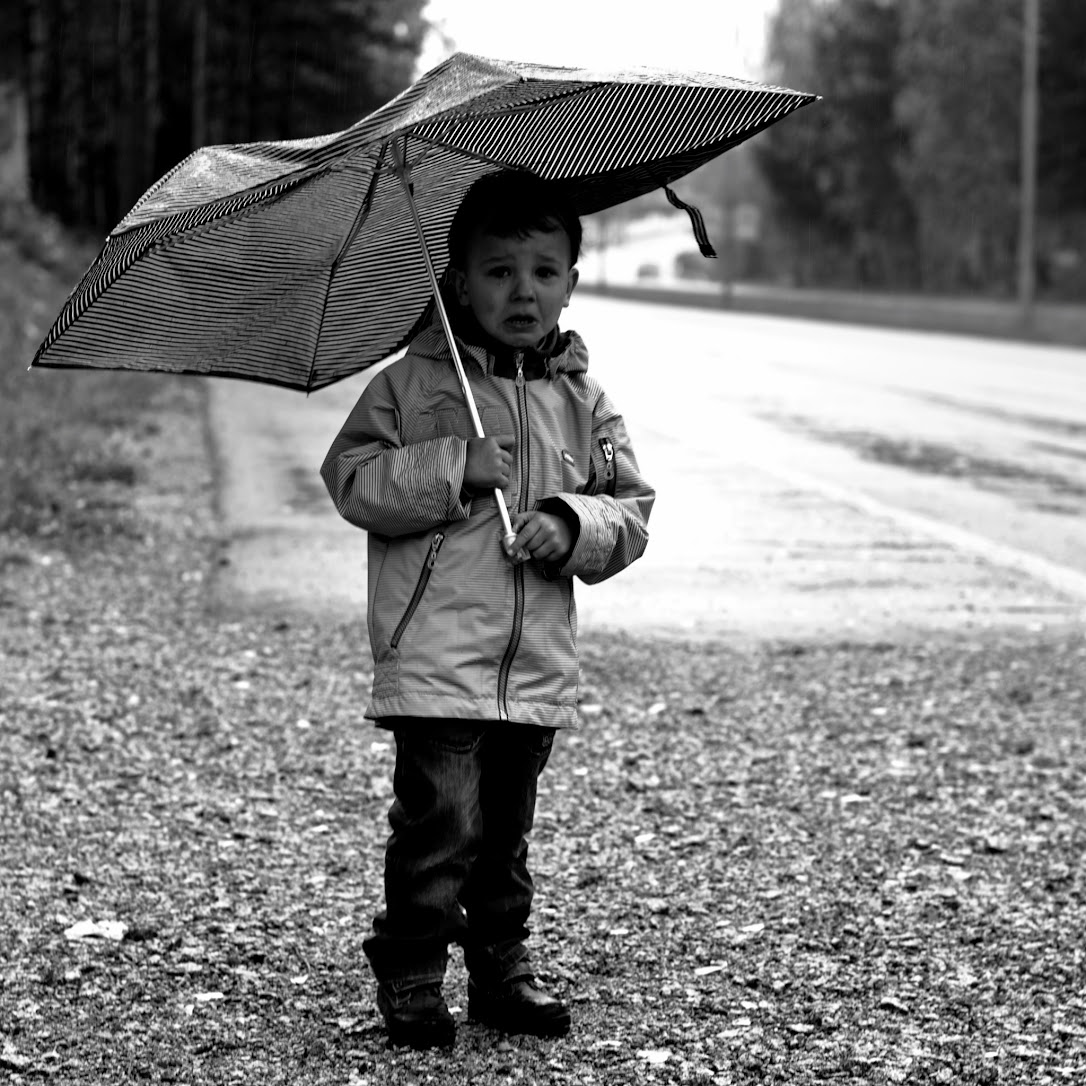 Lapsi ja sateenvarjo